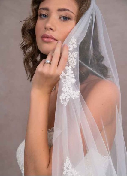 Loyth Diamond Veil Loyth Diamond Veil