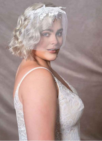 Loyth Kalena Veil