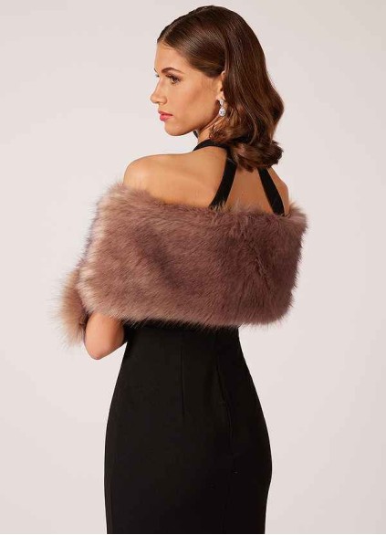 Loyth Sincerity Faux Fur Wrap