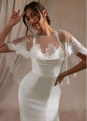 Loyth Delight Lace Tulle Wrap