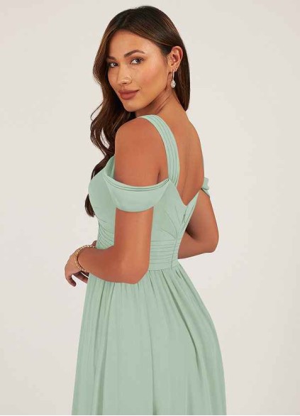 Loyth Lianne Loyth Lianne
