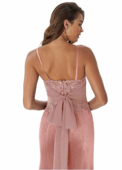 Loyth Sasha Velvet Dress Loyth Sasha Velvet Dress