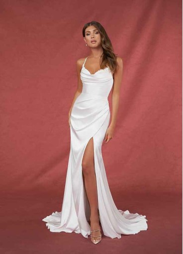 Loyth Larissa BG