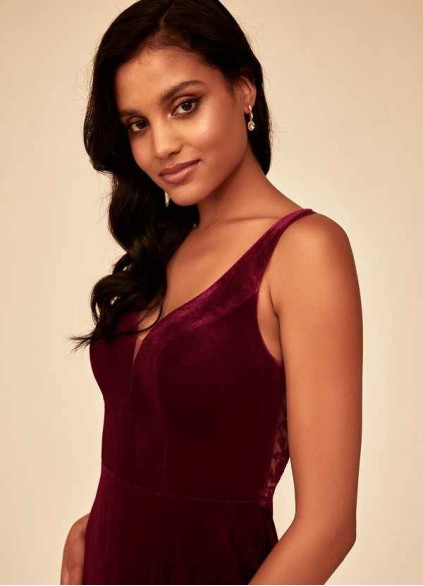 Loyth Verona Velvet Dress Loyth Verona Velvet Dress