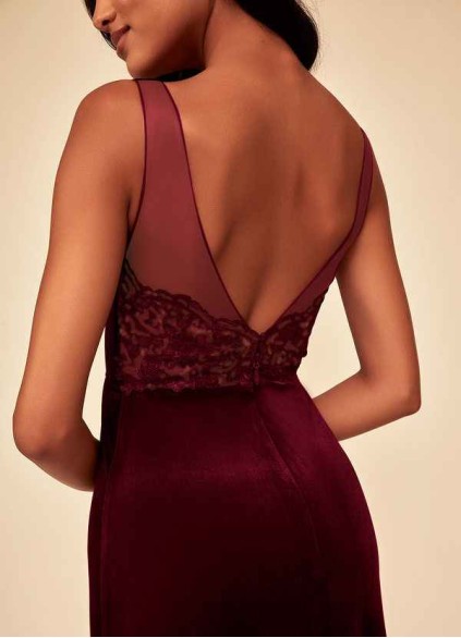 Loyth Verona Velvet Dress Loyth Verona Velvet Dress