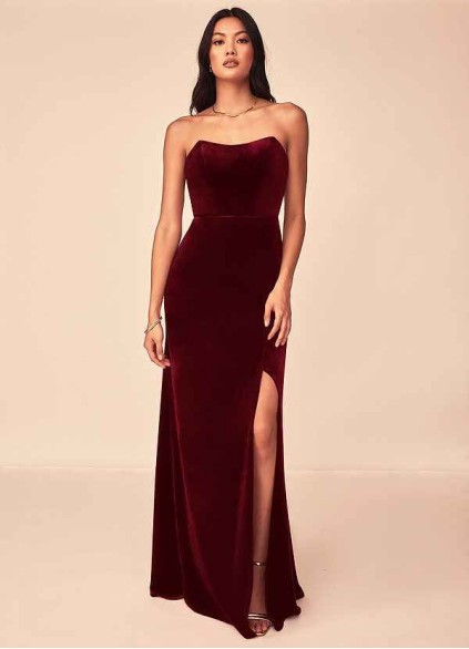 Loyth Nereda Velvet Dress