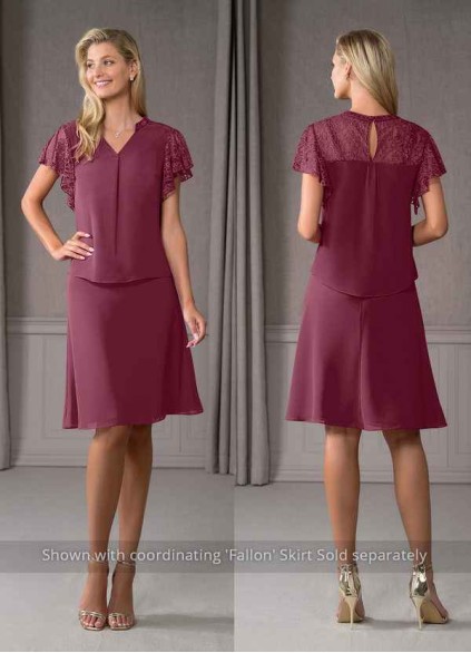 Loyth Abby Blouse
( Final Sale ) Loyth Abby Blouse
( Final Sale )